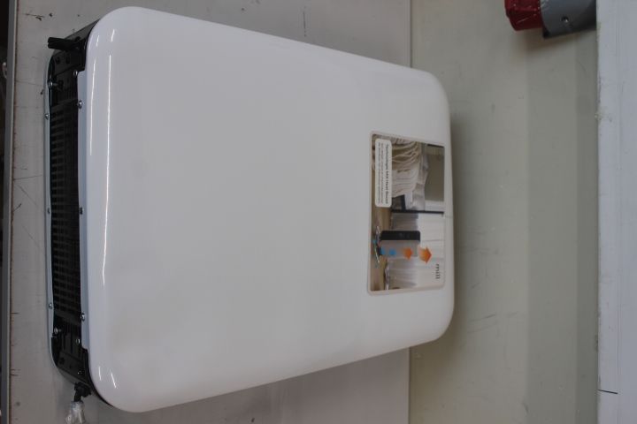Radiaator Mill  SALE OUT.   Oil Filled Radiator, 2000 W W, White, DAMAGED PACKAGING, DENTS ON SIDE, 230 V V