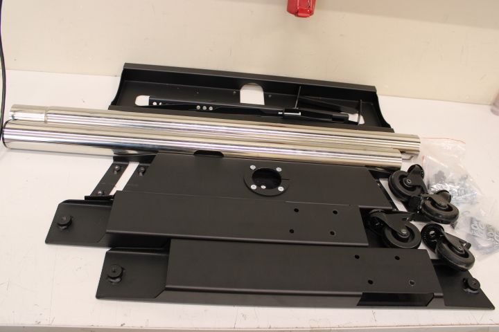 Teleri kinnitus EDBAK  SALE OUT.   Floor stand TR5E 42-65 " Trolleys & Stands Maximum weight (capacity) 50 kg USED AS DEMO, SCRATCHED, MISSING HEXAGON WRENCHES Black