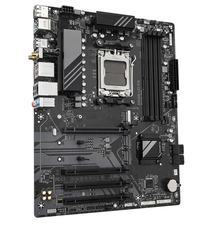 Материнская плата для процессоров Intel Gigabyte  B650 UD AX | Processor family AMD Ryzen | Processor socket AM5 | DDR5 | Number of SATA connectors 4
