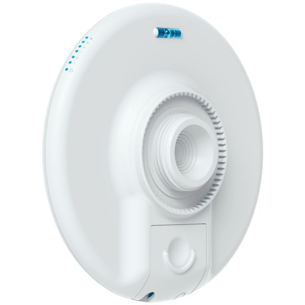 Võrgulülitid UBIQUITI  Ubiquiti UDB-Pro-EU Device Bridge Pro 5 GHz wireless bridge with PoE output that connects at 5+ km distances or seamlessly uplinks to UniFi WiFi, (2) GbE ports with (1) PoE output for PoE devices