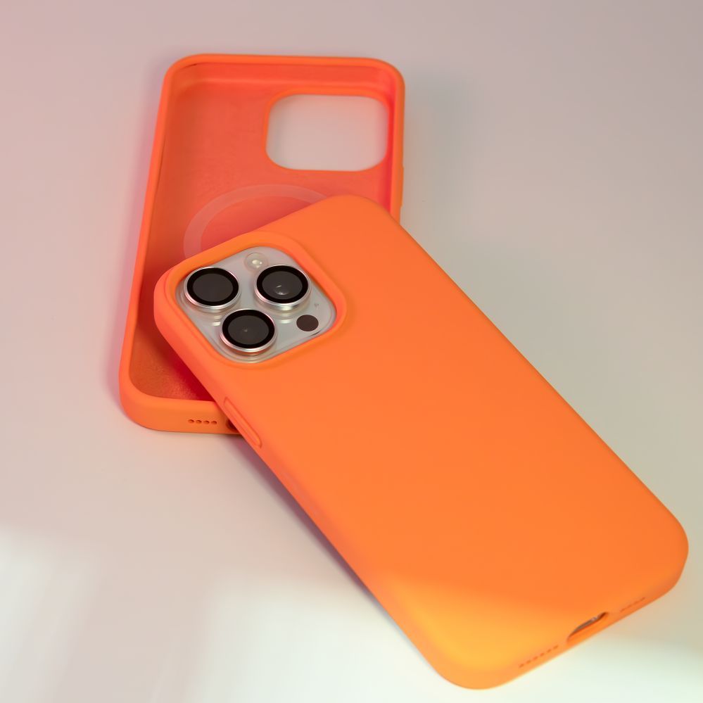 Чехол на заднюю панель Evelatus Apple iPhone 15 Pro Max Premium Magsafe Soft Touch Silicone Case New Function Orange