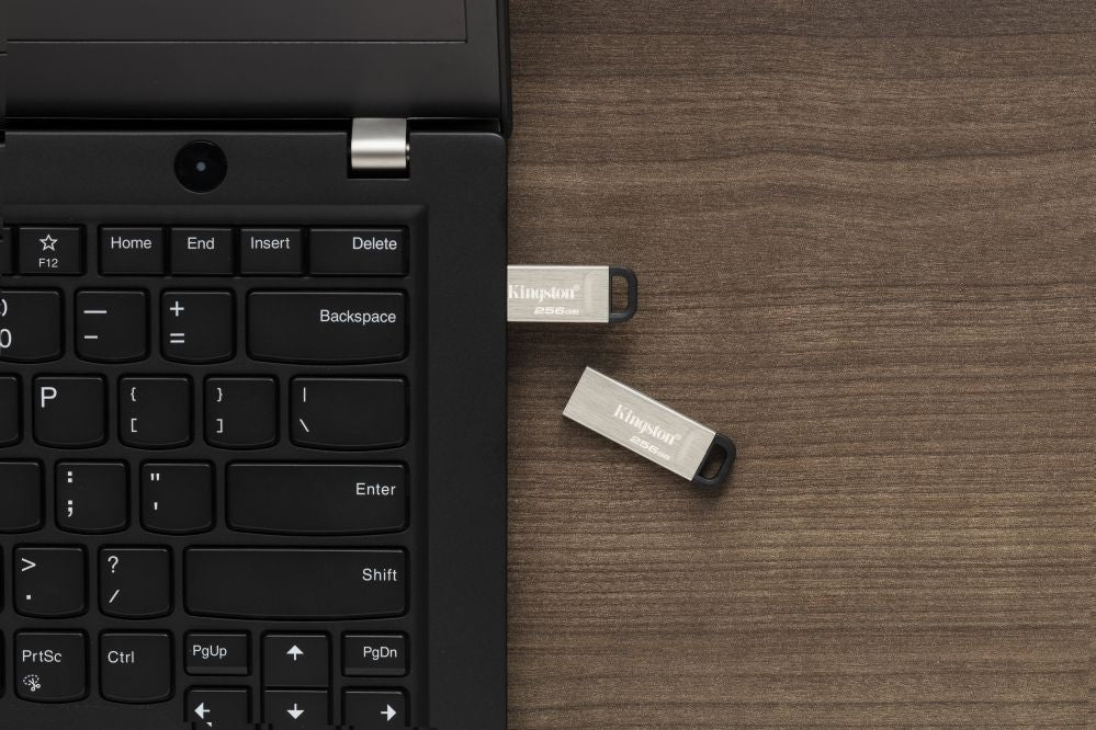 Mälupulk Kingston  USB Flash Drive DataTraveler Kyson 256 GB, Type-A USB 3.2 Gen 1, Silver