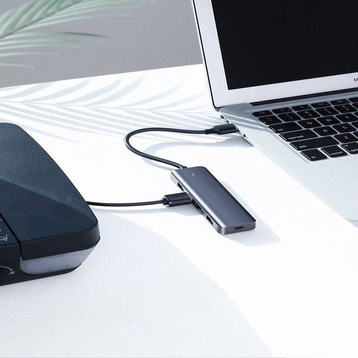 Kaabel Ugreen  Ugreen USB HUB - 4x USB 3.2 Gen 1 with micro USB power port gray (CM219 50985)