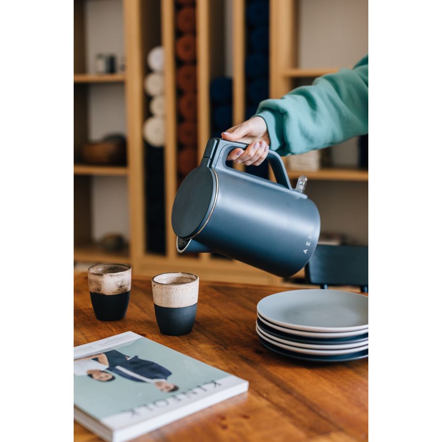 Veekeetja AENO  AENO Electric Kettle EK4: 1850-2200W, 1.5L, Strix, Double-walls, Non-heating body, Auto Power Off, Dry tank Protection