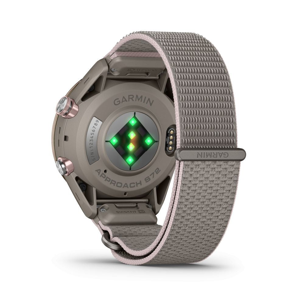 Nutikell Garmin  Approach S72 – 43 mm
Soft Gold/Blush Pink Titanium Bezel with French Grey/Blush Pink ComfortFit Fabric Band