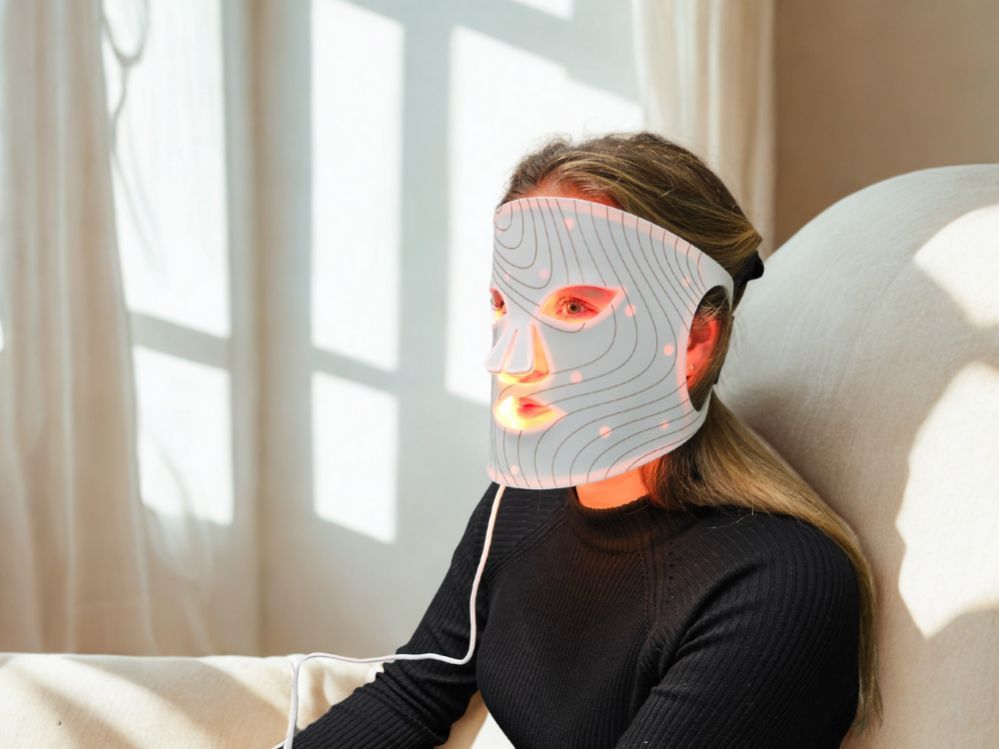 Очищение лица lunni  Lunni 7 colors LED and Near-Infrared Light Silicone LED Facial Mask White