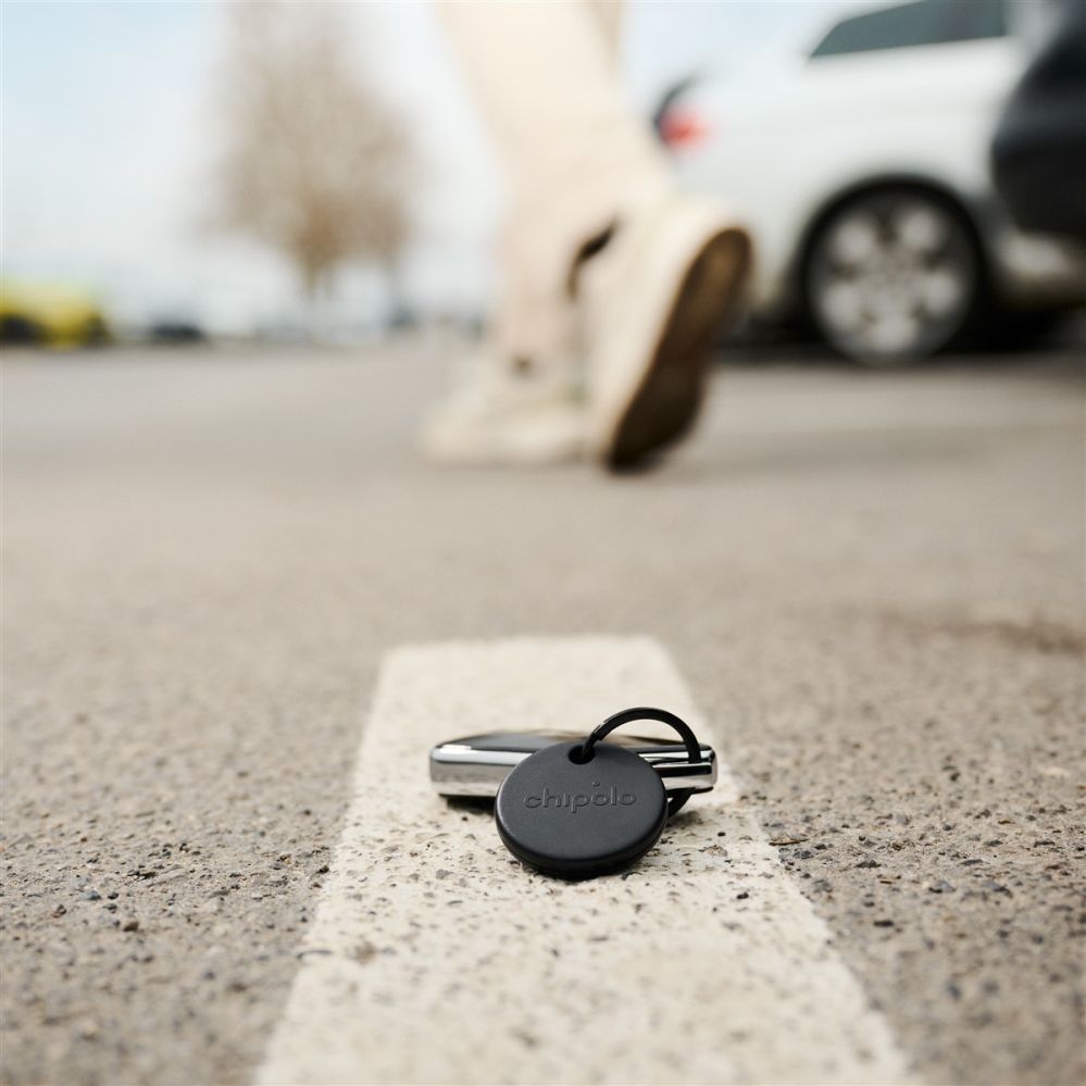 Other goods chipolo  Chipolo POP – Bluetooth Tracker with Replaceable Battery for iOS & Android, Black