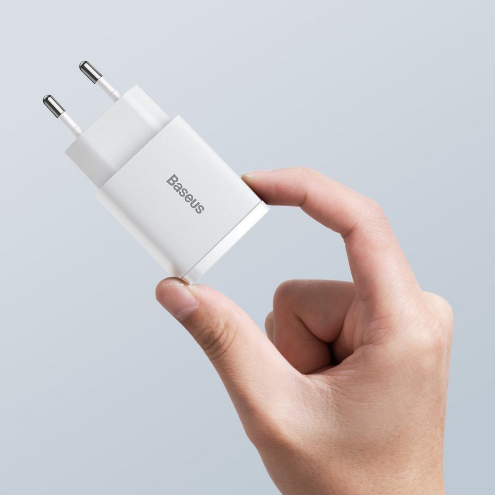 Adaptrid Baseus  Baseus Compact fast charger USB / USB Type C 20W 3A Power Delivery Quick Charge 3.0 white (CCXJ-B02) White