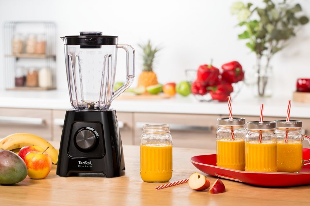 Mikserid ja blenderid TEFAL  Blender BL420838 BlendForce Tabletop, 600 W, Jar material Plastic, Jar capacity 1.25 L, Ice crushing, Black