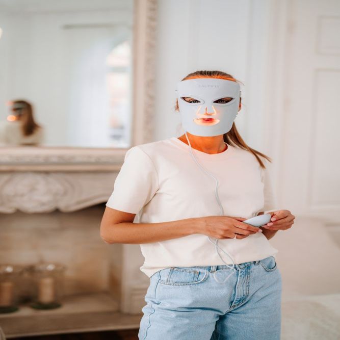 Face cleaning Beautifly  Beautifly AuraSkin Pro LED Light Therapy Face Mask