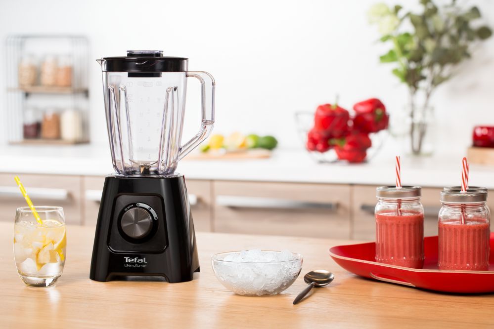 Mikserid ja blenderid TEFAL  Blender BL420838 BlendForce Tabletop, 600 W, Jar material Plastic, Jar capacity 1.25 L, Ice crushing, Black