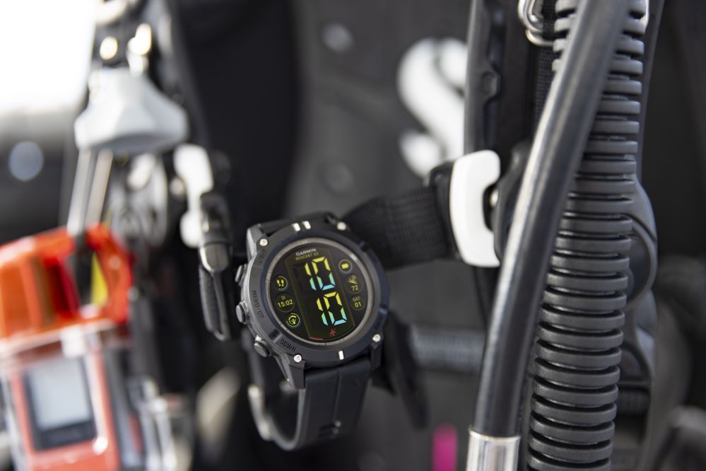 Nutikell Garmin  Descent G2 Black with Black Band