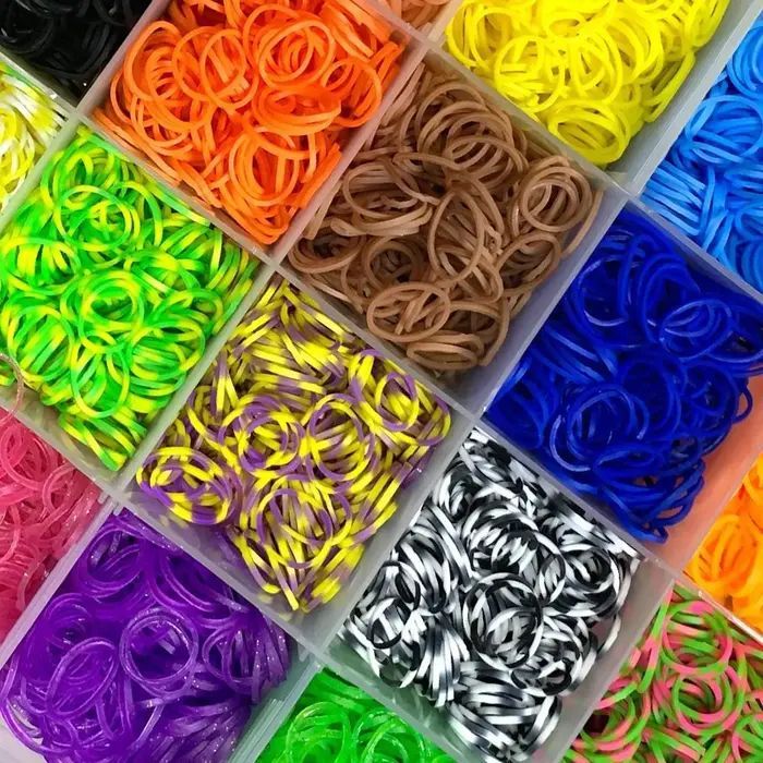 игрушки Kiddyz  4400pcs Bracelet Making Kit Rubber Bands Hooks Clips & Charms Organized Storage Box Multicolor