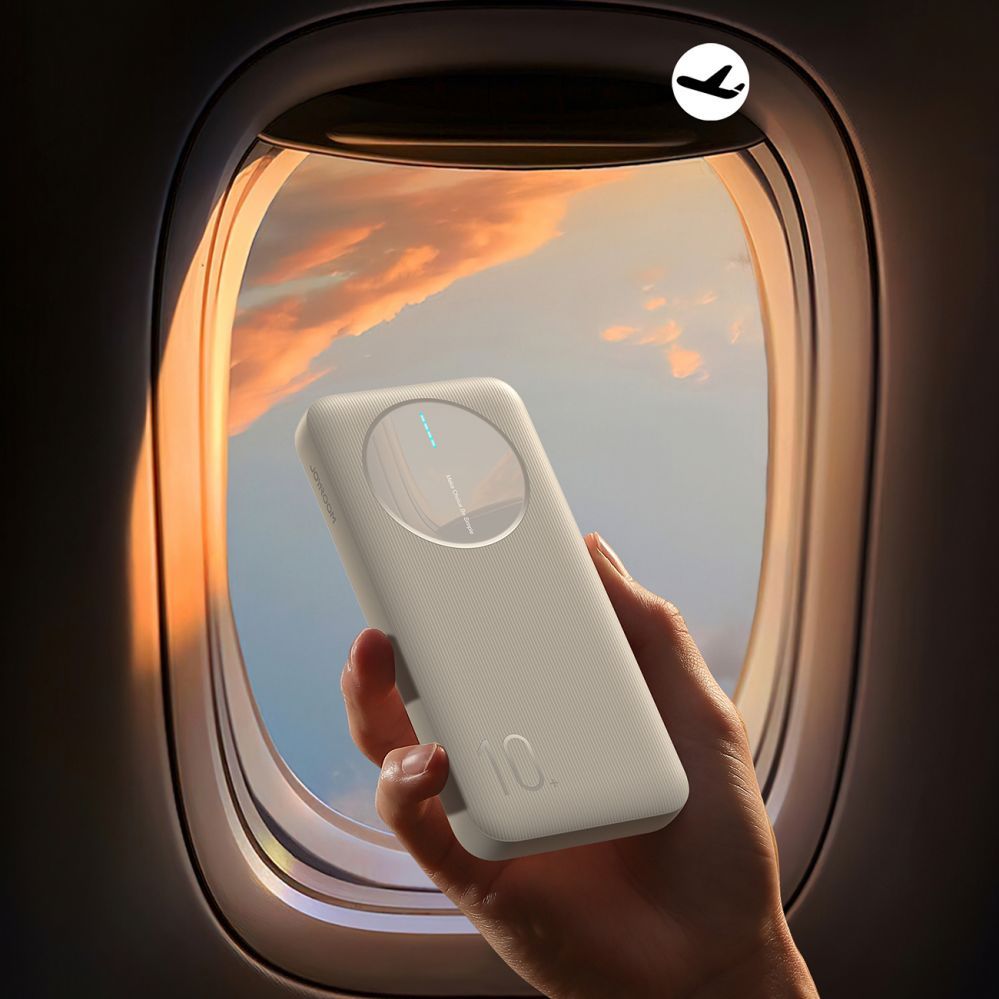 Power bank Joyroom  Powerbank Joyroom JR-PBF12 10000mAh 2.4A 2x USB-A 1x USB-C - white