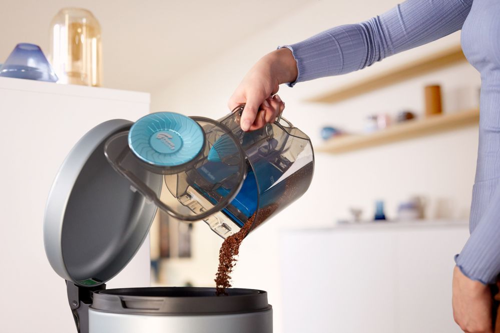 Пылесос Philips  Vacuum cleaner  PowerPro Active FC9556/09 Bagless, Power 750 W, Dust capacity 1.5 L, Blue