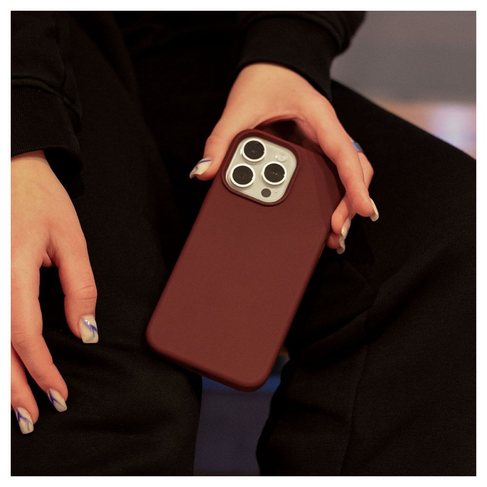 Tagakaaned Evelatus Apple iPhone 15 Pro Max Premium Soft Touch Silicone Case Rumored