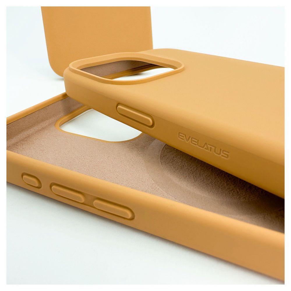 Чехол на заднюю панель Evelatus Apple iPhone 15 Pro Max Premium Magsafe Soft Touch Silicone Case Gold