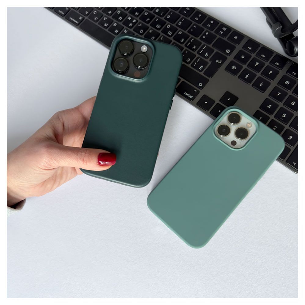 Back panel cover Evelatus Apple iPhone 13 Pro Premium Soft TouchSilicone Case Pine Green
