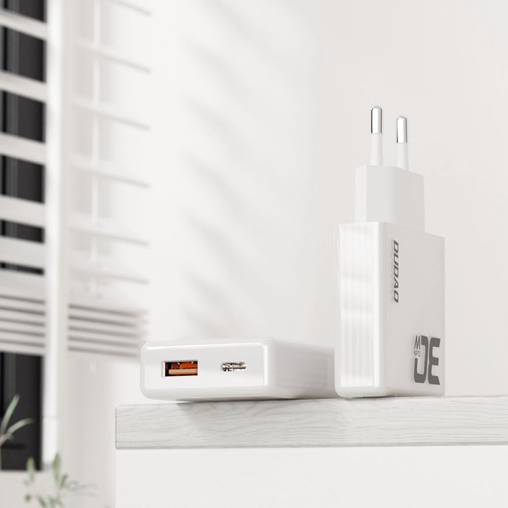 Adaptrid Dudao  with USB‑C cable White