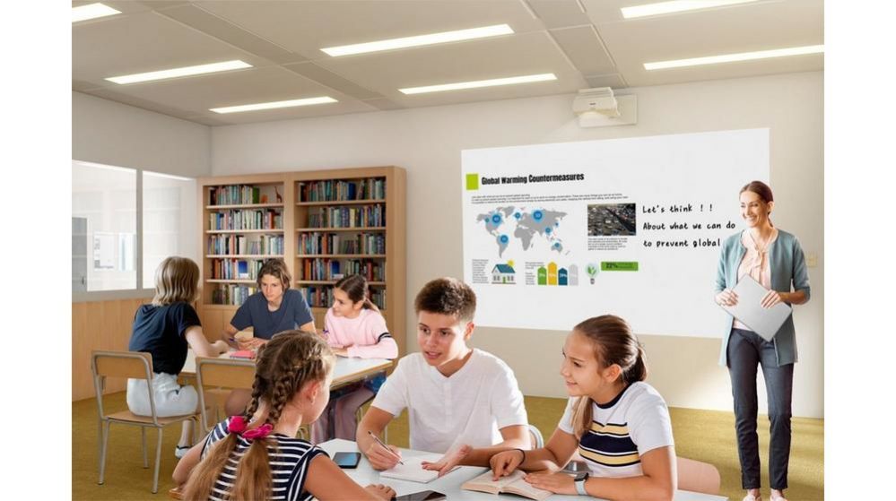 Printer EPSON  EB-775F Full HD 3LCD Projector 1920x1080/4100Lm/16:9/2.500.000:1, Black