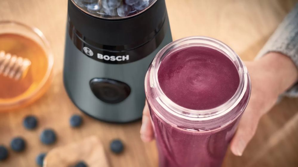 Mikserid ja blenderid Bosch  VitaPower ToGo Smoothie Maker MMB2111S Tabletop, 450 W, Jar material Tritan, Jar capacity 0.6 L, Ice crushing, Silver