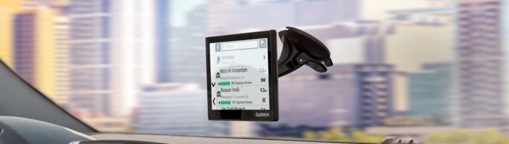 Автомобильная навигация Garmin  Drive 53 & Live Traffic Live traffic with smartphone app