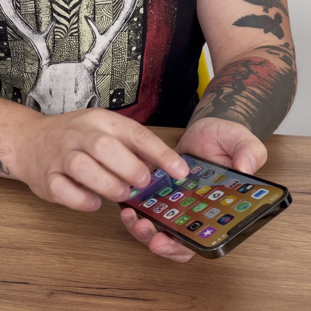 Kaitseklaasid Wozinsky  Wozinsky super tough full glue tempered glass full screen with frame case friendly Apple iphone xr / iphone 11 black