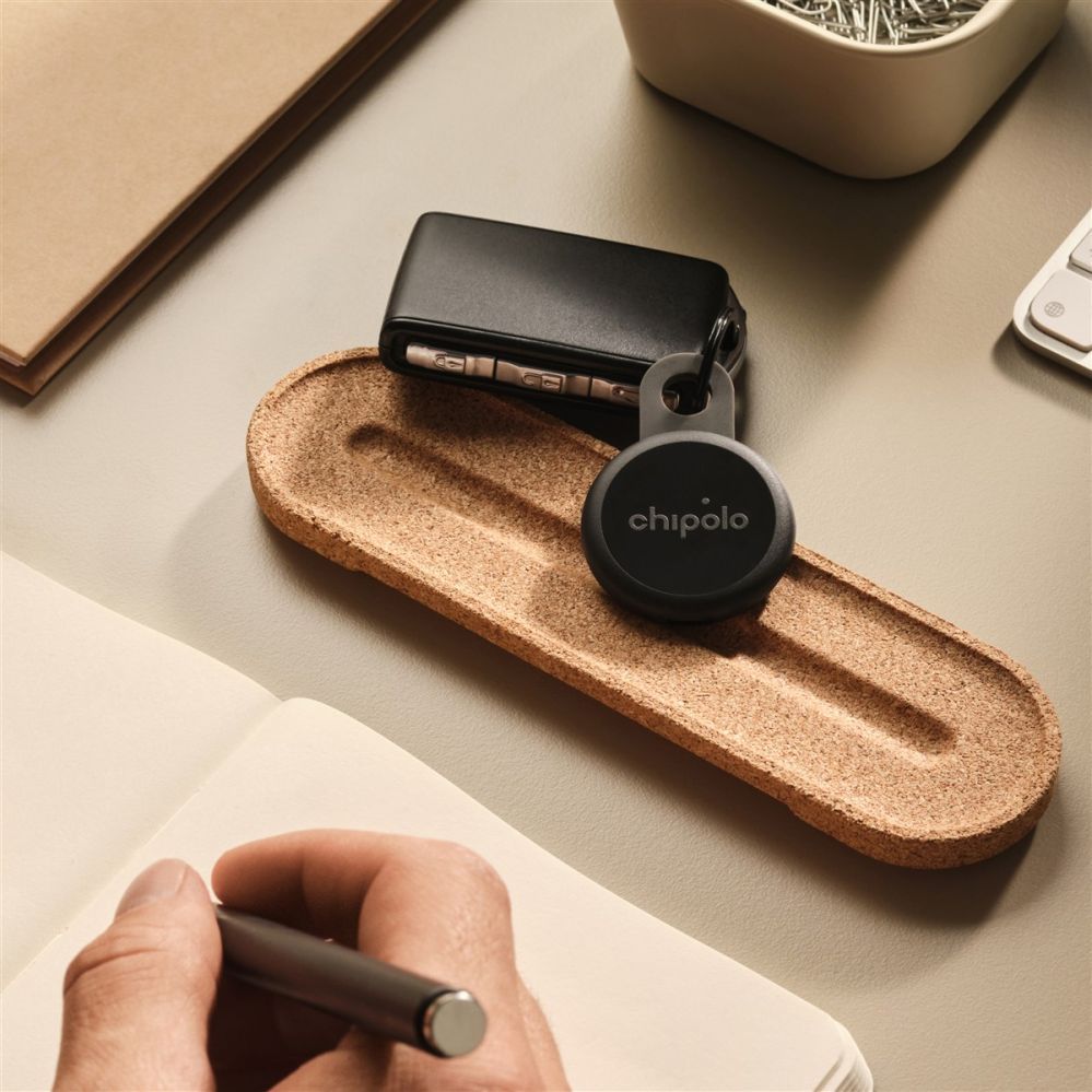 Other goods Chipolo Chipolo LOOP – Rechargeable Bluetooth Tracker with Silicone Loop for iOS & Android, 4col_Charcoal