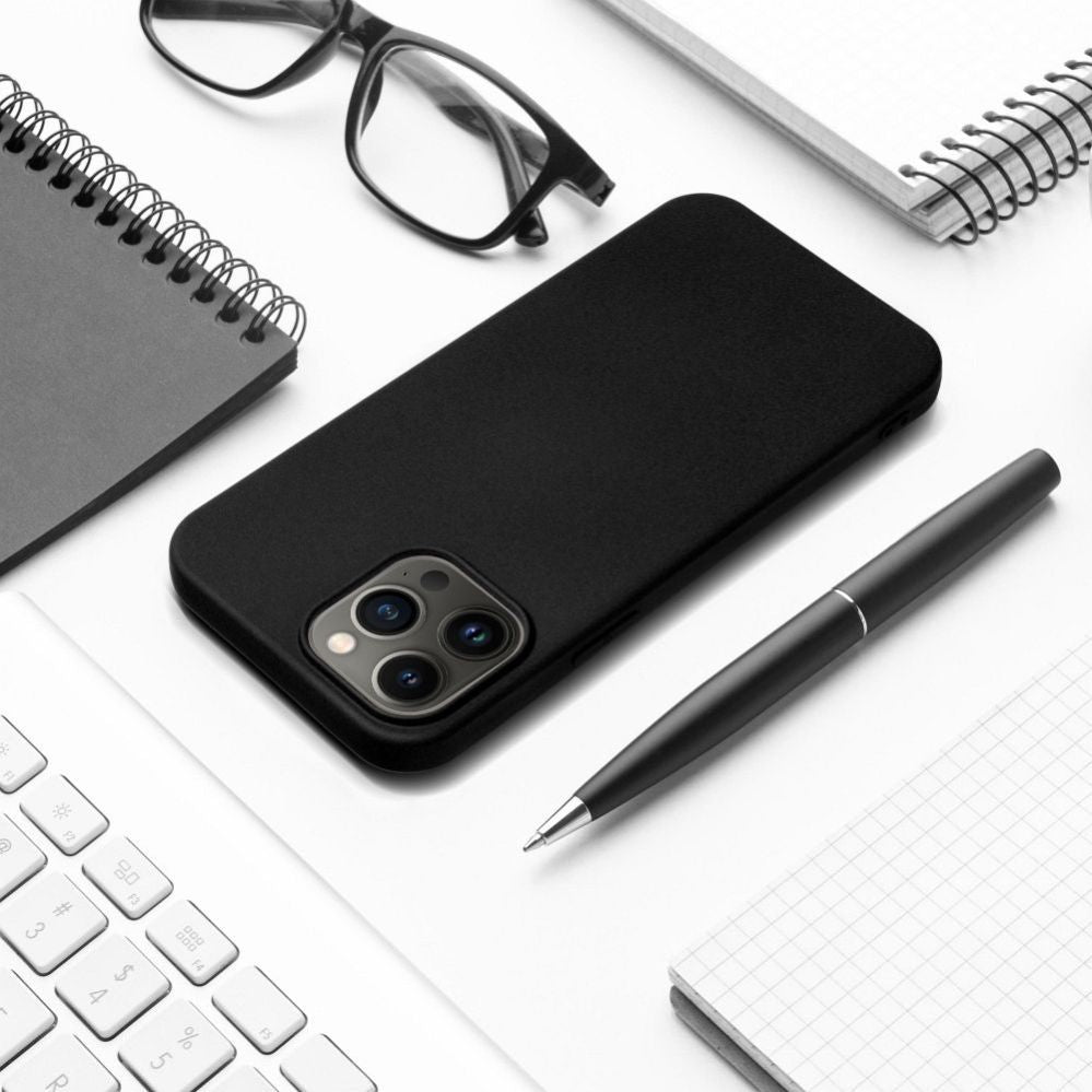 Чехол на заднюю панель OEM  Case for iPhone 15 Silicone black