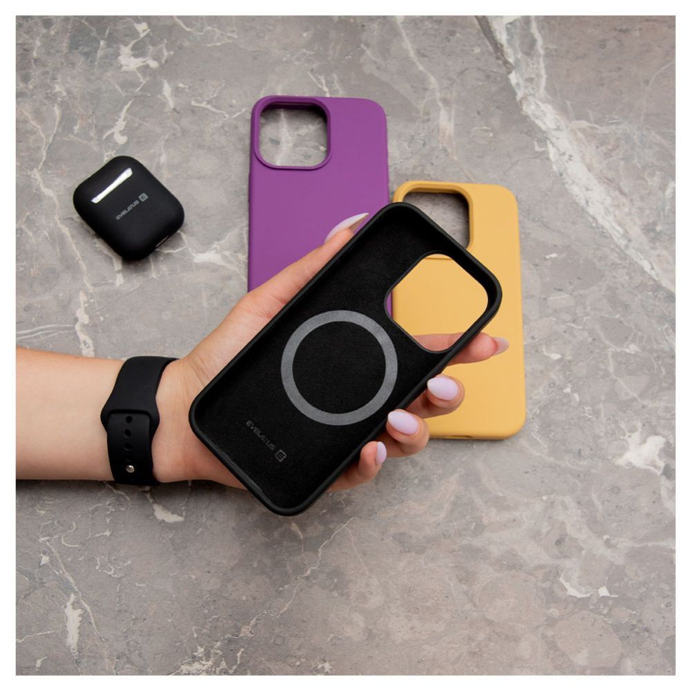 Чехол на заднюю панель Evelatus Apple iPhone 15 Pro Premium Magsafe Soft Touch Silicone Case Deep Purple