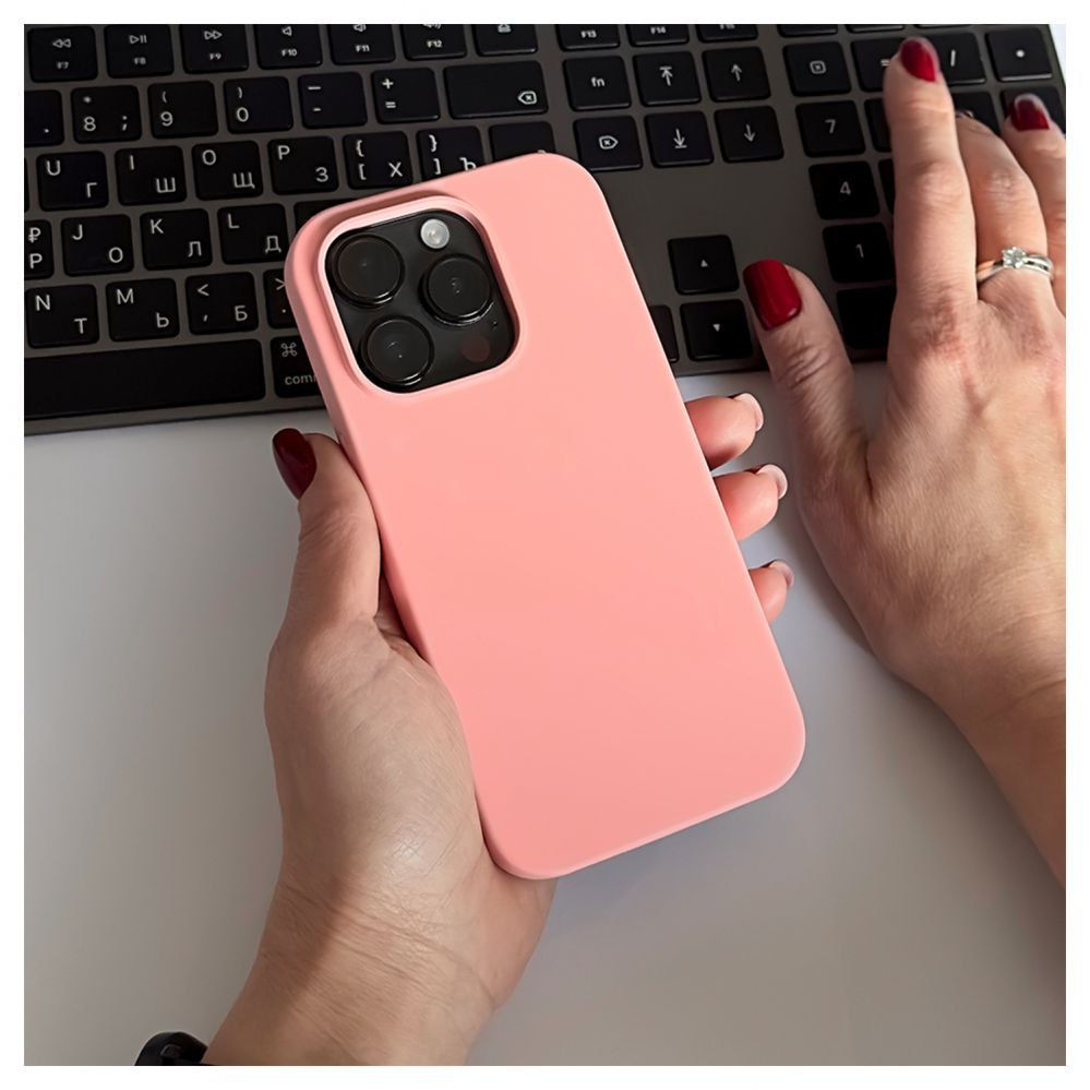 Tagakaaned Evelatus Apple iPhone 14 Pro Max 6.7 Premium Soft Touch Silicone Case Light Pink