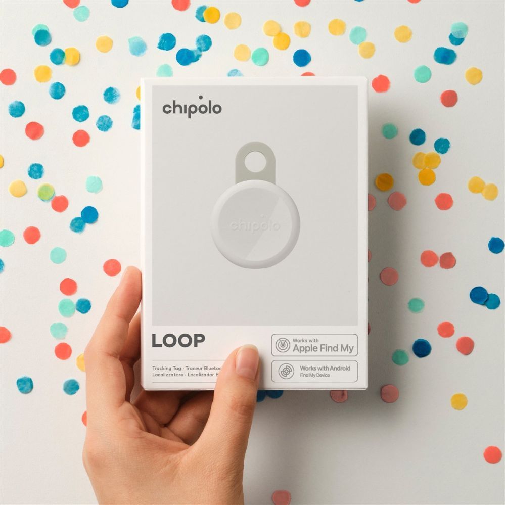 Другие товары chipolo  Chipolo LOOP – Rechargeable Bluetooth Tracker with Silicone Loop for iOS & Android, Chalk
