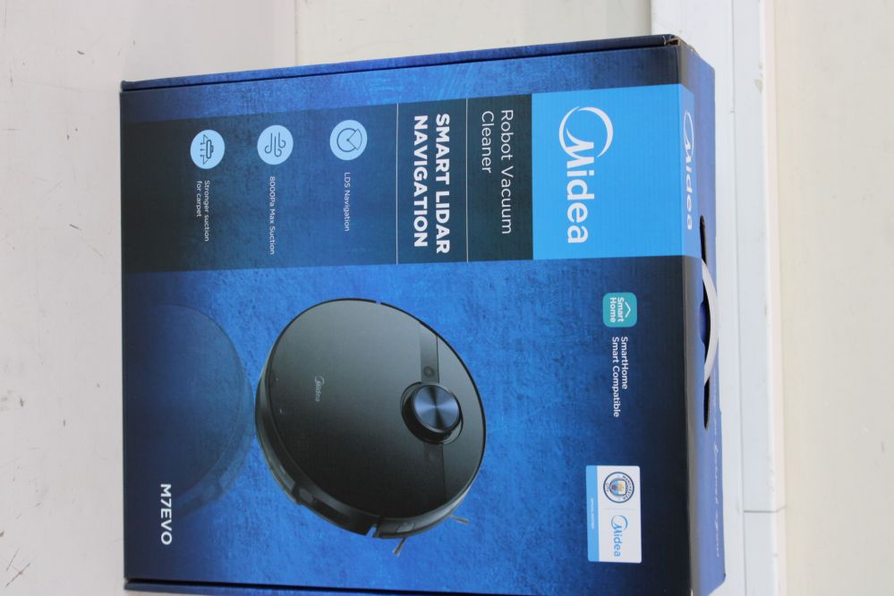 Tolmuimeja Midea  SALE OUT.  M7 Evo Robot Vacuum Cleaner, Black |  Robot Vacuum Cleaner | M7 Evo | Dry | Lithium ion | 5200 mAh | Dust capacity 0.43 L | 1500 Pa | Black | BROKEN CAP ON BACK
