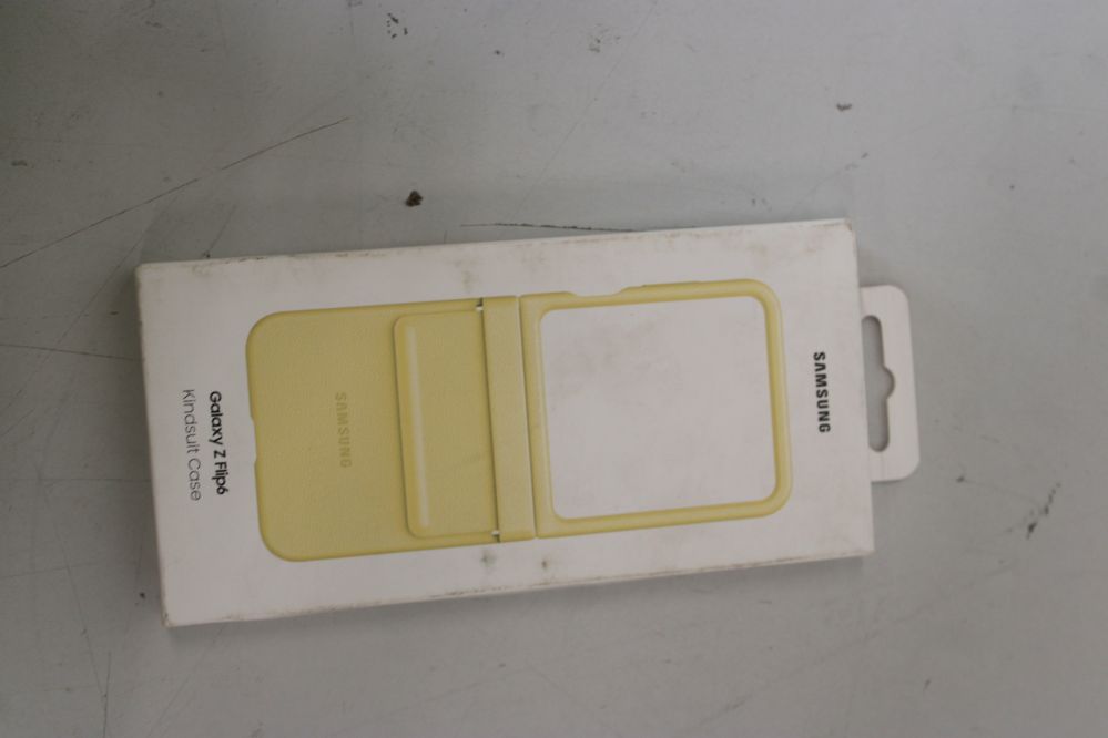 Tagakaaned Samsung  SALE OUT. Flap ECO-Leather Case EF-VF741PYE Flip6 (Yellow) EF-VF741PYEGWW DIRTY PACKAGING |  DIRTY PACKAGING