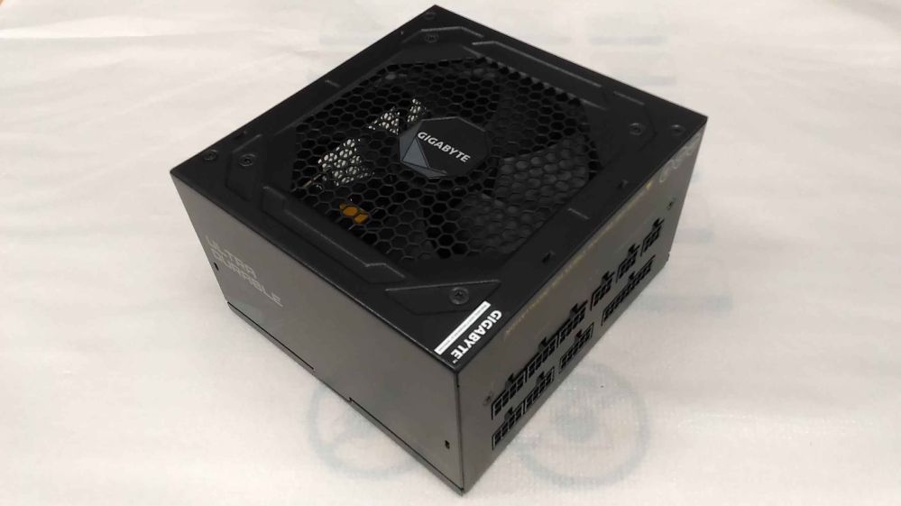 Toiteplokk Gigabyte  SALE OUT.  GP-UD850GM PSU |  PSU | GP-UD850GM | USED, REFURBISHED, WITHOUT ORIGINAL PACKAGING AND MANUALS | 850 W