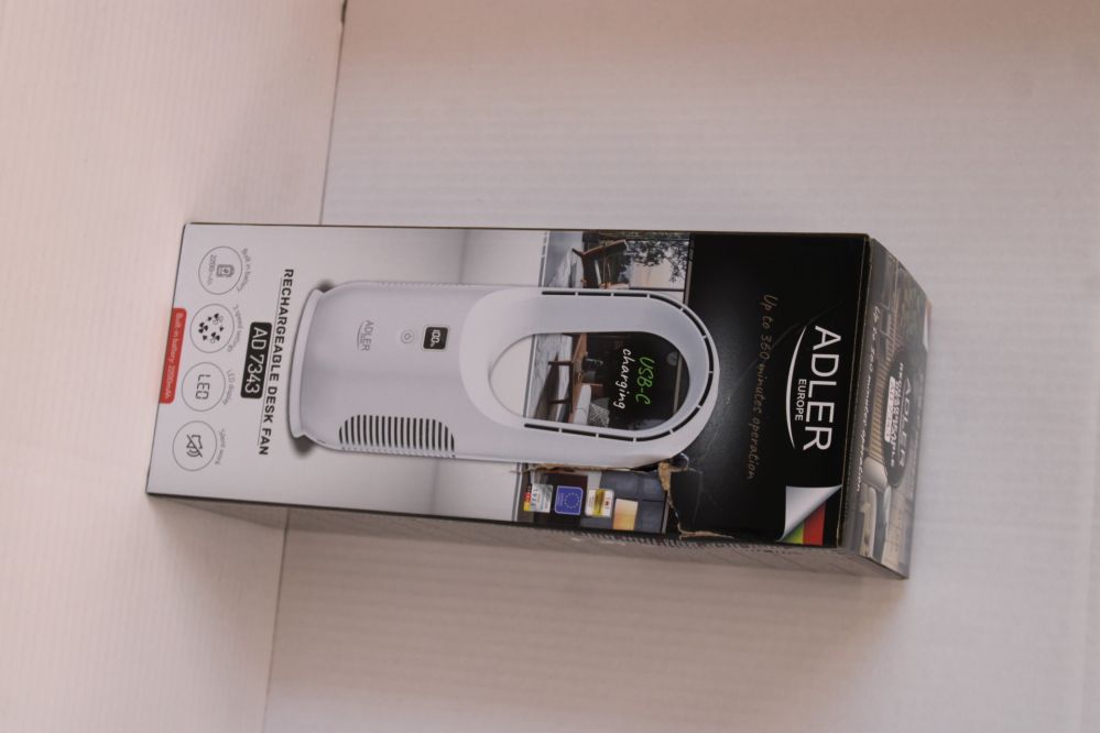 Вентилятор Adler  SALE OUT.  Bladeless Rechargeable Fan | AD 7343 | Desk Fan | DAMAGED PACKAGING | White | Diameter 14 cm | Number of speeds 3