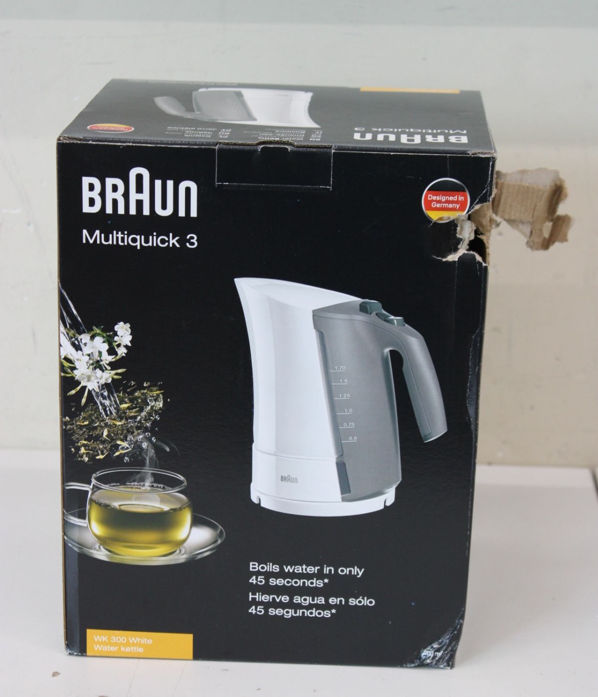 Teapot Braun  SALE OUT.  Kettle | WK 300 | Standard | 2200 W | 1.7 L | Plastic | 360° rotational base | White | DAMAGED PACKAGING
